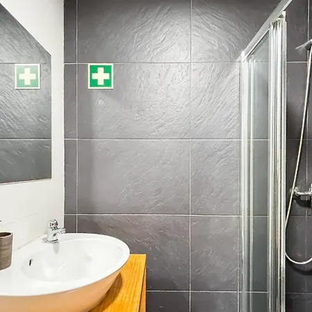 Downtown Bairro Alto Apartment Lissabon